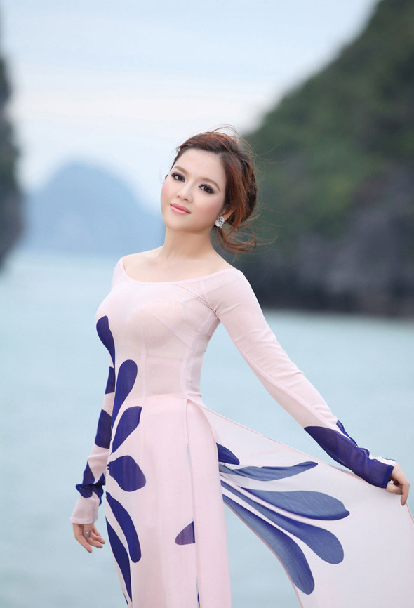 Khó có ai có thể thay thế được vị trí đại sứ du lịch của Lý Nhã Kỳ trong nhiệm kỳ 2013-2014. Khó có ai có thể thay thế được vị trí đại sứ du lịch của Lý Nhã Kỳ trong nhiệm kỳ 2013-2014