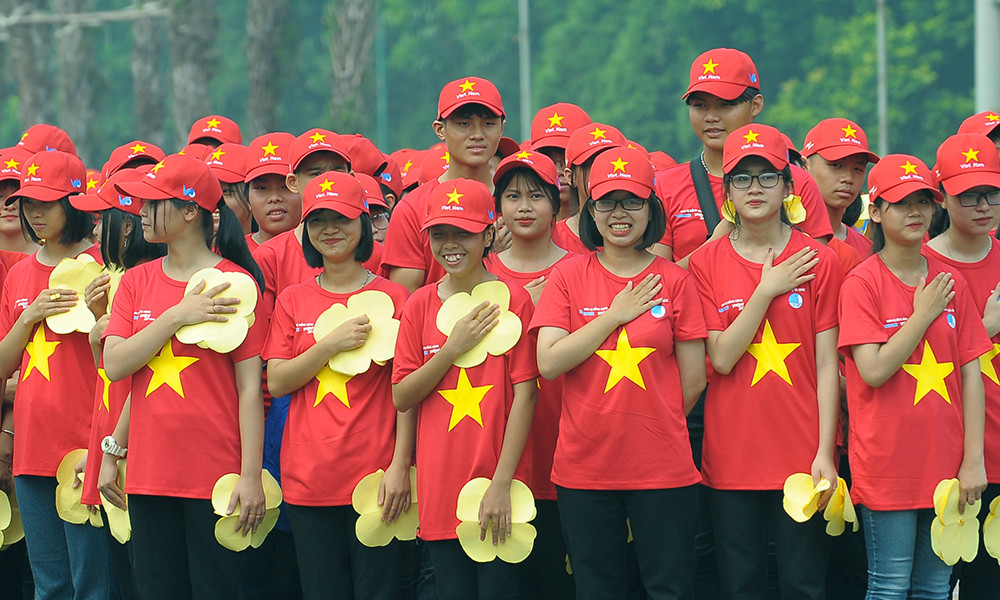 Hành trình 'Tôi yêu Tổ quốc tôi' lấy lửa từ núi thiêng Nghĩa Lĩnh ảnh 7