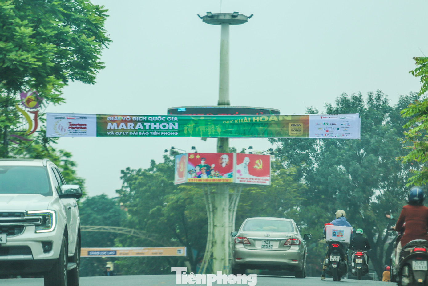 Điều này thu hút đông đảo sự chú ý của nhân dân Quảng Trị đang rất mong chờ tới ngày hội lớn, sự kiện được kỳ vọng tạo nên sức bật mới cho miền đất lửa.