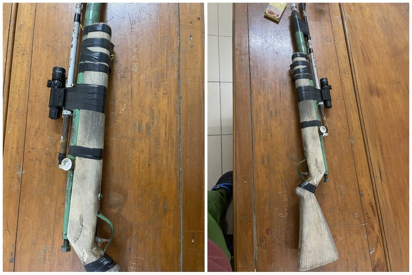 Ông T. nộp tại cơ quan điều tra khẩu súng tự chế. Ông T. nộp tại cơ quan điều tra khẩu súng tự chế.