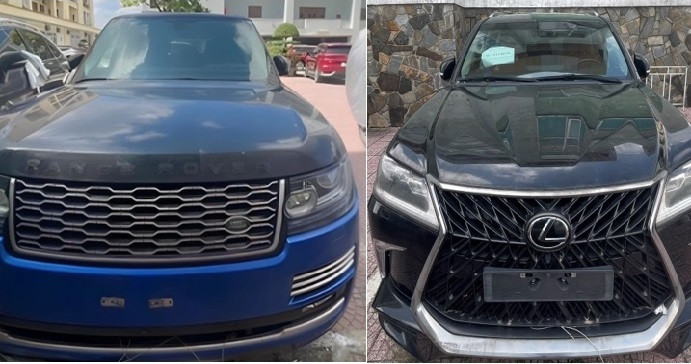 Lô xe sang được mang ra đấu giá.