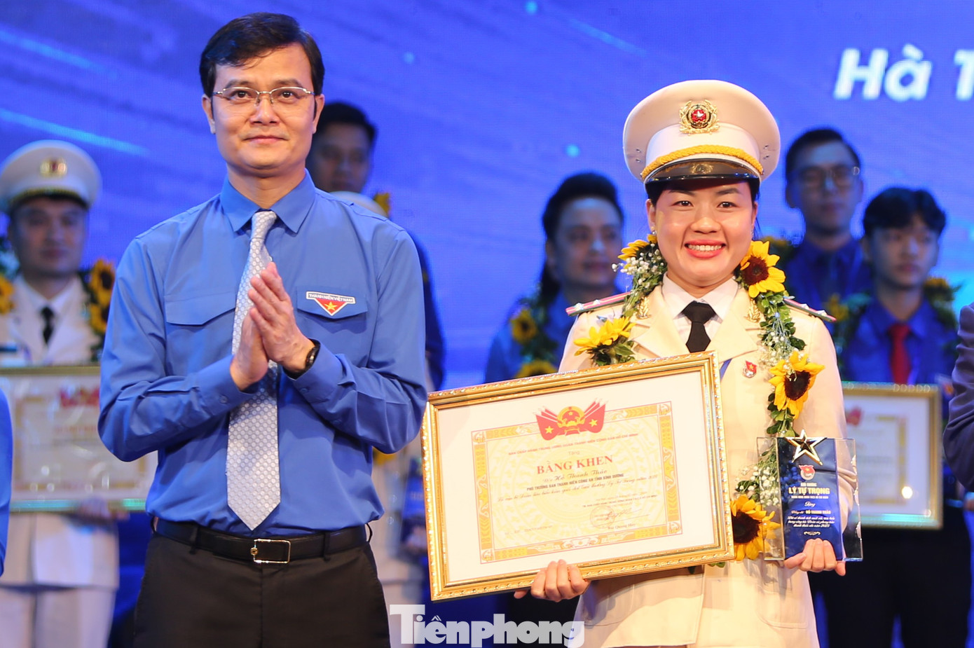 Trong 100 đại biểu nhận Giải thưởng Lý Tự Trọng năm 2024, có 11 đại biểu là người dân tộc thiểu số. Giải thưởng Lý Tự Trọng năm nay tôn vinh 44 đồng chí là cán bộ Đoàn xuất sắc thuộc khu vực địa bàn dân cư, 19 đại biểu thuộc khu vực trường học, 12 đại biểu thuộc khu vực hành chính - sự nghiệp, 16 đại biểu thuộc khu vực lực lượng vũ trang và 9 đại biểu thuộc khu vực doanh nghiệp.