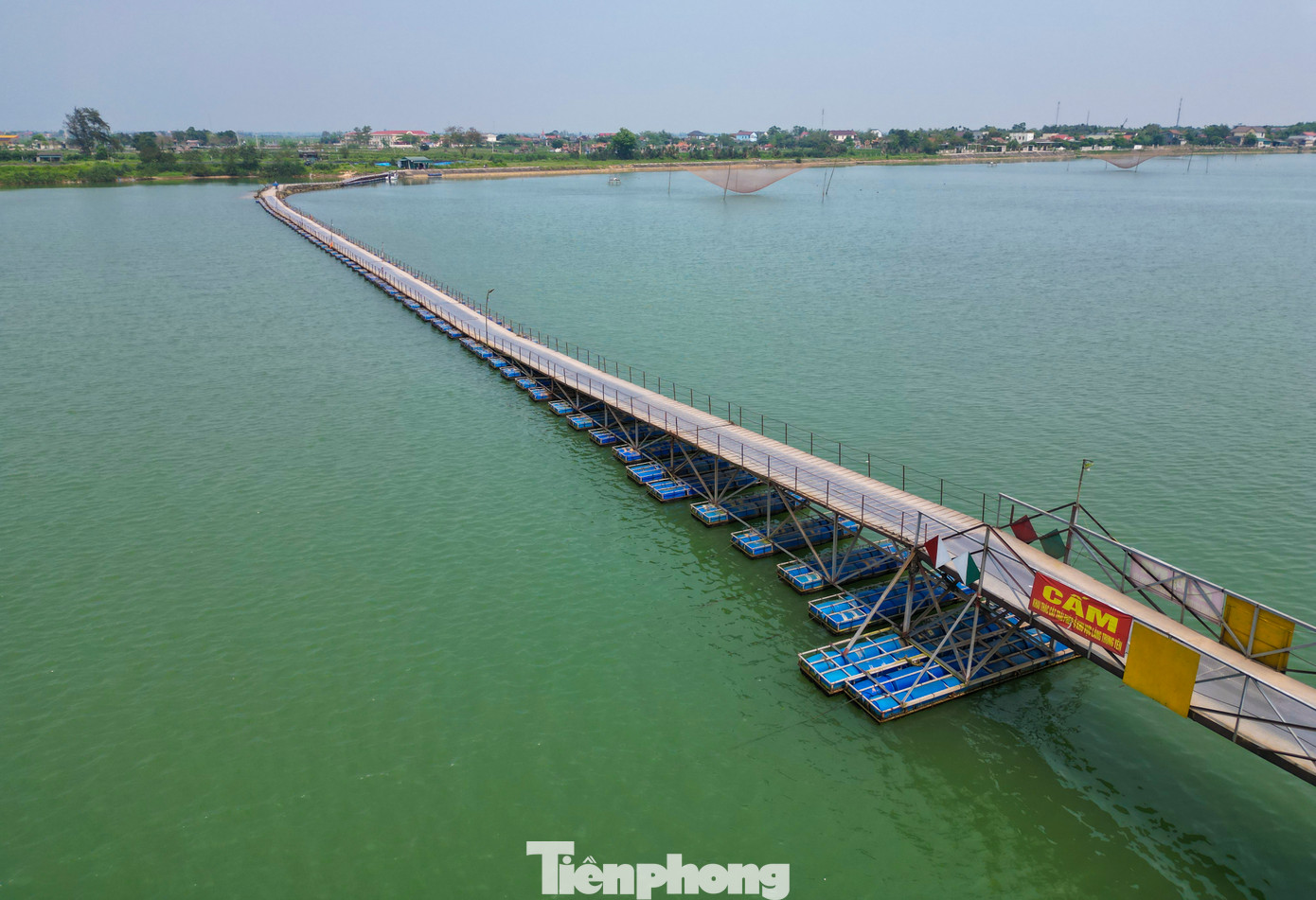 Sau 23 năm, cùng với những cây cầu cứng mới bắc qua sông Thạch Hãn, cây cầu phao này vẫn tồn tại, giúp rút ngắn thời gian đi lại, độ dài quãng đường nối các địa phương này với TP Đông Hà. Bên cạnh đó, cầu còn có ý nghĩa góp phần đối với việc phát triển kinh tế, xã hội của địa phương.