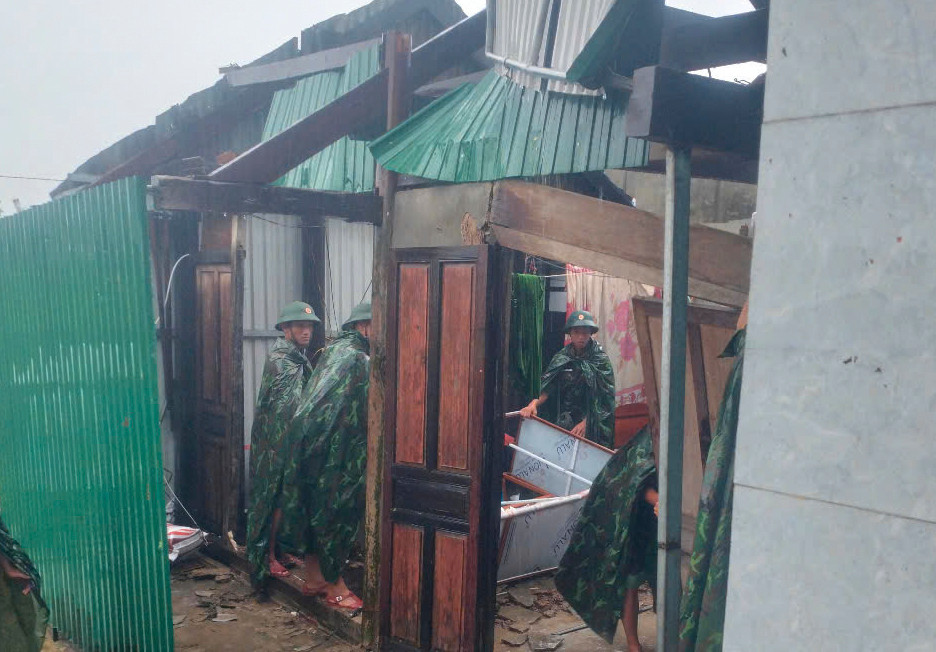 Hà Tĩnh đang mưa lớn do ảnh hưởng của bão số 1 (Wutip). Hà Tĩnh đang mưa lớn do ảnh hưởng của bão số 1 (Wutip).