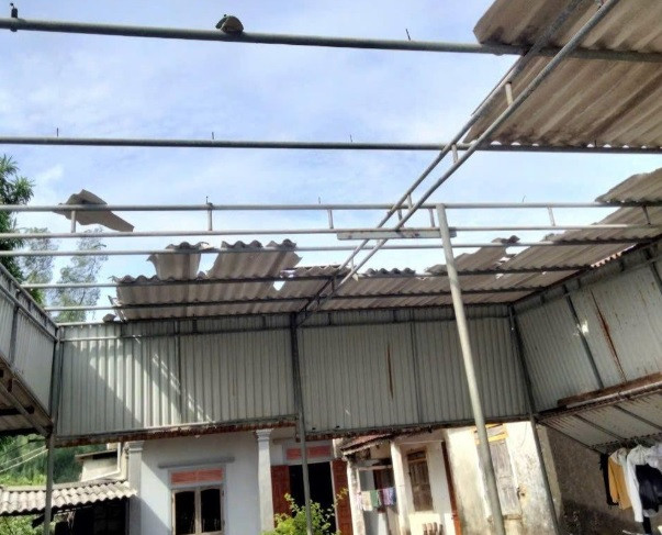 Lốc xoáy may mắn không thiệt hại về người.