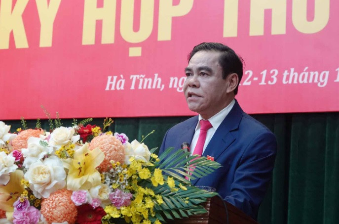 Chủ tịch UBND tỉnh Hà Tĩnh Võ Trọng Hải phát biểu giải trình và chỉ đạo giải quyết các tồn đọng để thúc đẩy phát triển kinh tế - xã hội trong thời gian tới.