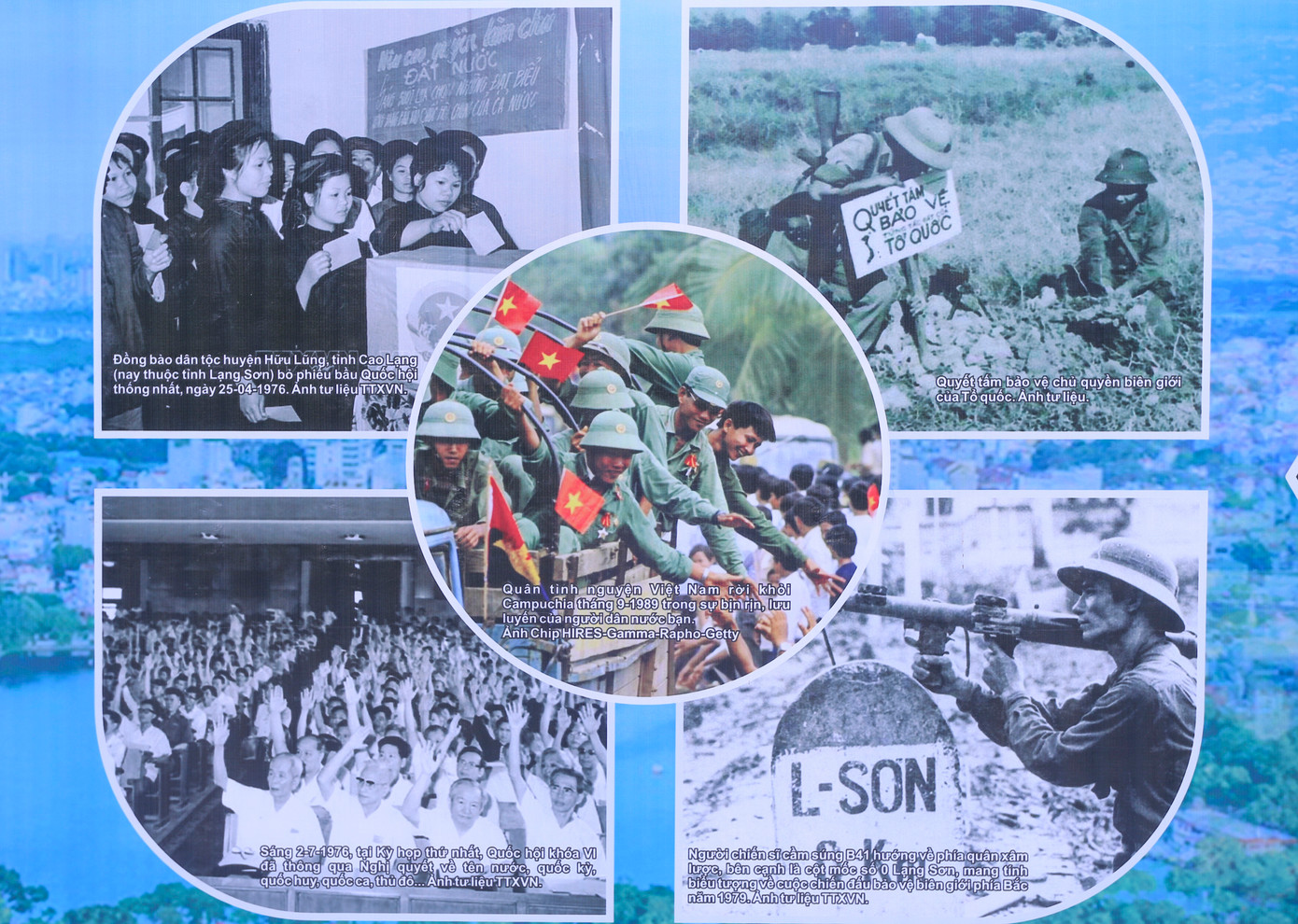 “Để có được hòa bình, độc lập và sự phát triển như ngày hôm nay, chúng ta không bao giờ được quên lịch sử hào hùng của dân tộc mà cha ông, các anh hùng liệt sĩ đã quên mình gìn giữ. Thật sự xúc động khi xem những hình ảnh này”, ông Nguyễn Hậu (78 tuổi), bày tỏ.