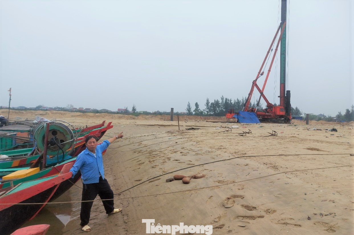 Ngư dân địa phương mong dự án sớm hoàn thành.