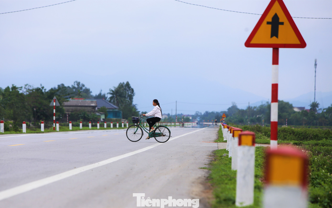 Đại diện Sở Giao thông Vận tải Hà Tĩnh cho biết, sắp tới sẽ phối hợp ngành chức năng khảo sát lại các vị trí có nguy cơ mất an toàn trên tuyến đường để có giải pháp phù hợp nhằm hạn chế tai nạn xảy ra.