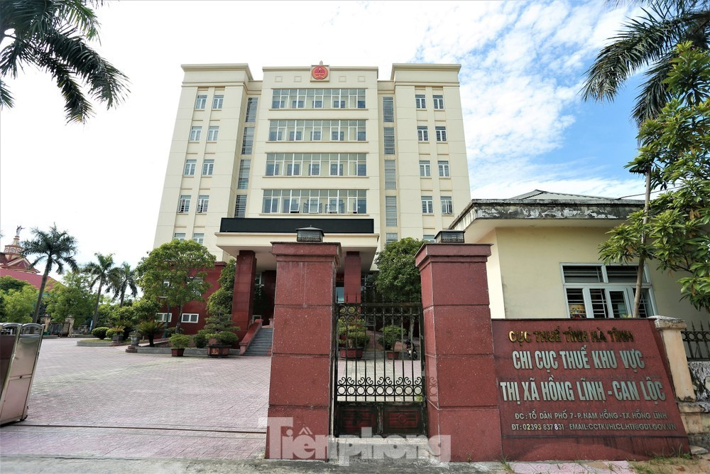 Chi cục thuế khu vực thị xã Hồng Lĩnh - Can Lộc. Chi cục thuế khu vực thị xã Hồng Lĩnh - Can Lộc.