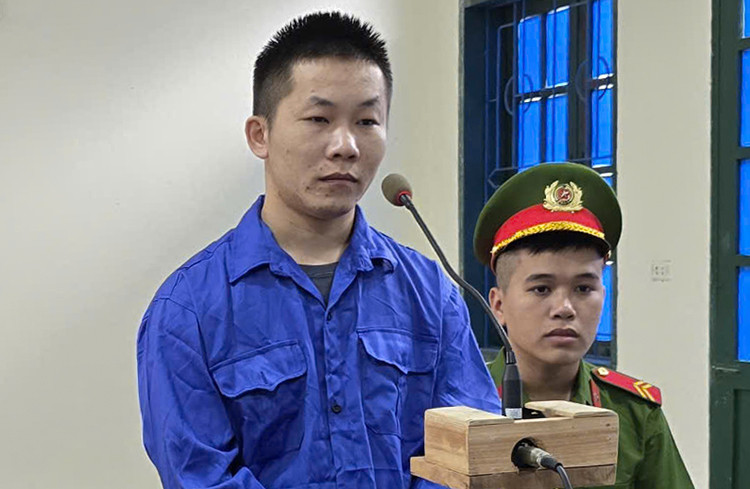 Bị cáo Toàn tại tòa.