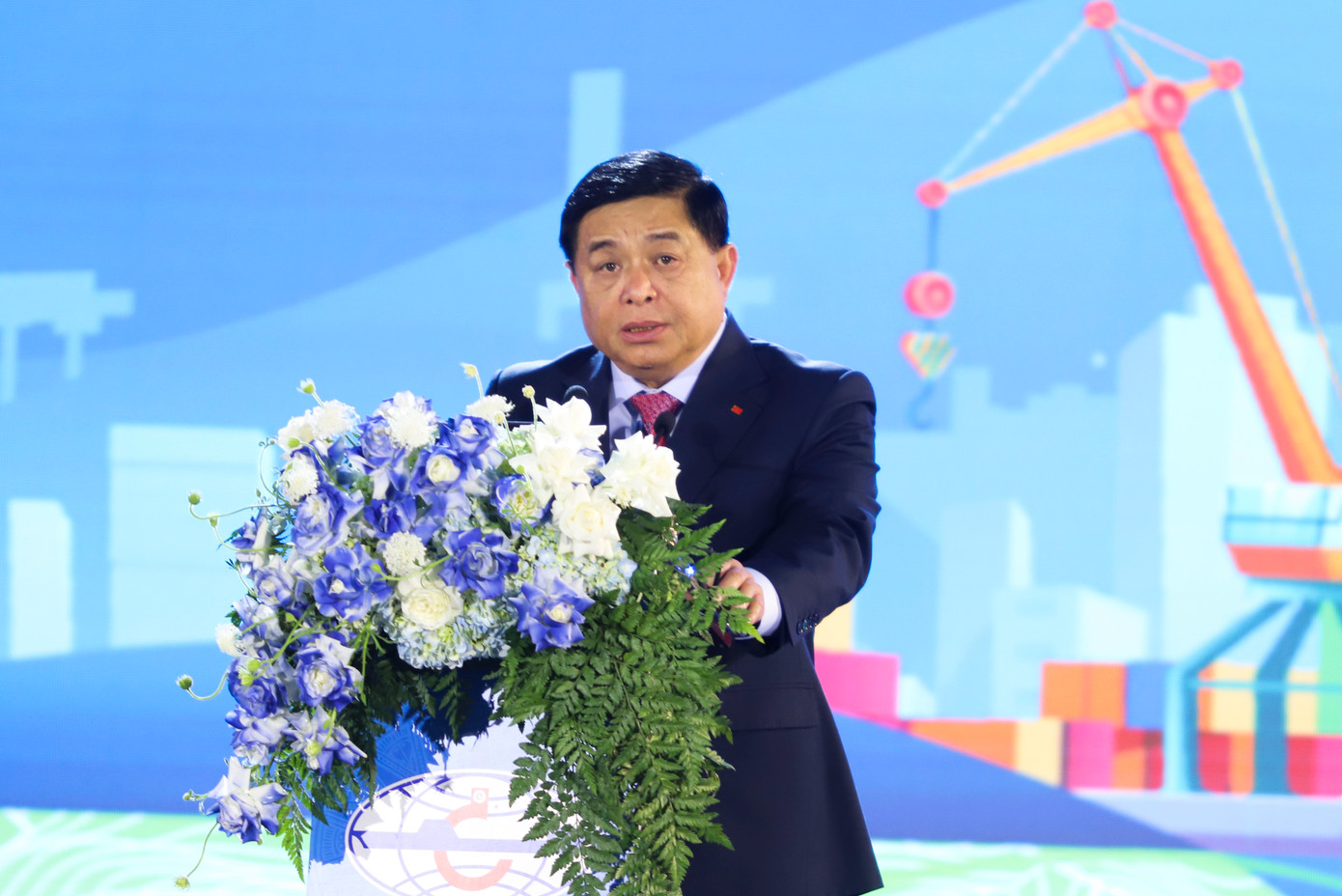 Phó Thủ tướng Chính phủ Nguyễn Chí Dũng phát biểu tại buổi lễ. Phó Thủ tướng Chính phủ Nguyễn Chí Dũng phát biểu tại buổi lễ.