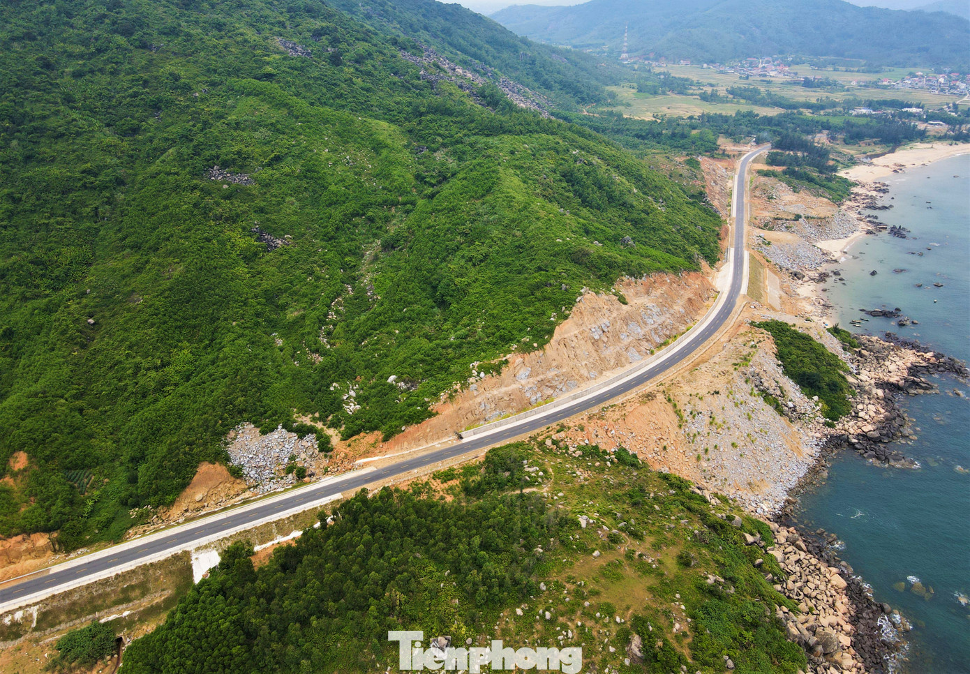 Với việc tuyến đường ven biển Hà Tĩnh được chuyển thành quốc lộ sẽ đảm bảo tốt hơn công tác quản lý, bảo trì, bảo đảm giao thông thông suốt, an toàn, duy trì khả năng khai thác và tuổi thọ lâu dài của tuyến đường.