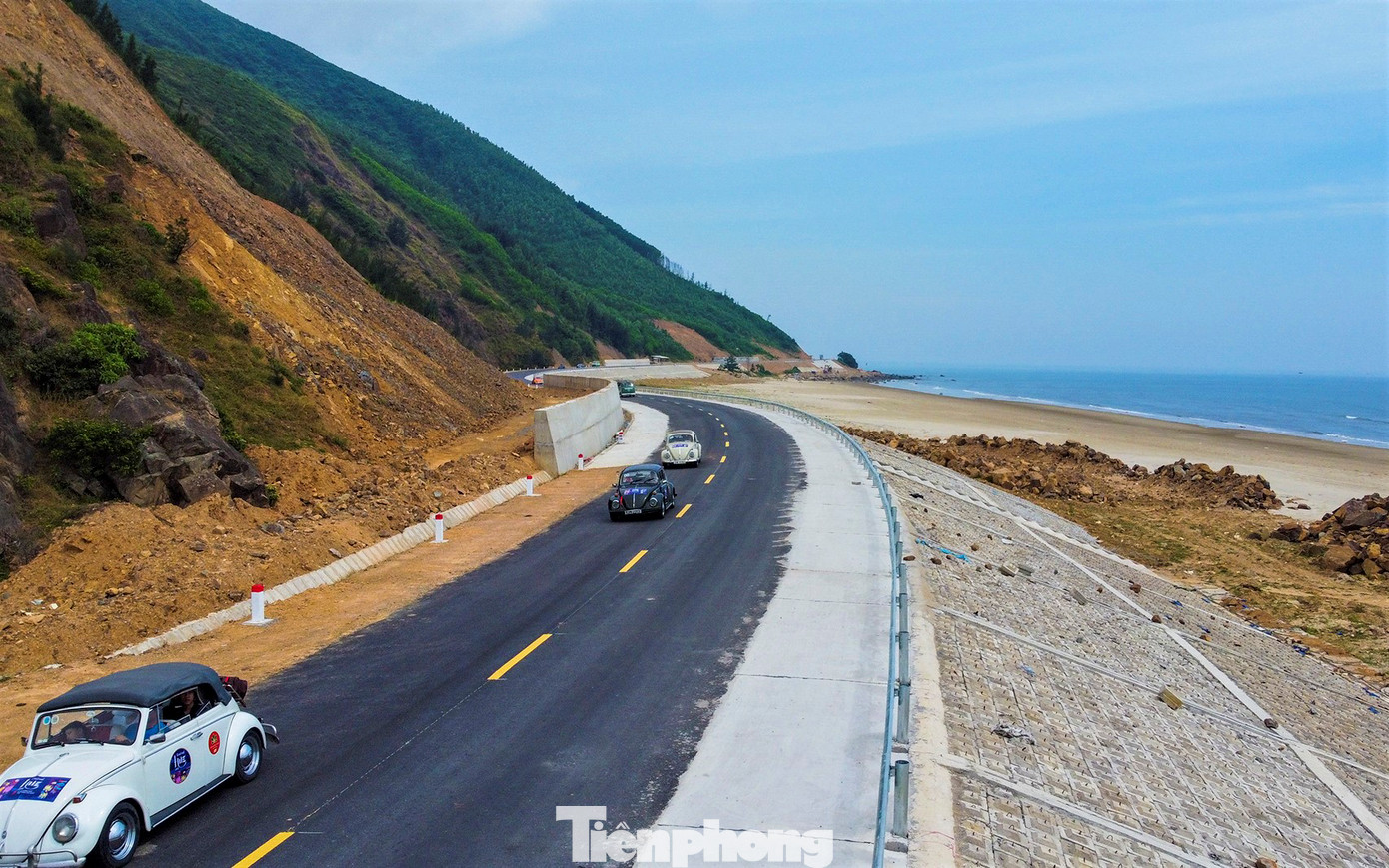 Đầu tháng 10, UBND tỉnh Hà Tĩnh có văn bản gửi đến Bộ Giao thông Vận tải và Cục Đường bộ Việt Nam, đề nghị chuyển tuyến đường ven biển Hà Tĩnh (ĐT.547) thành quốc lộ.