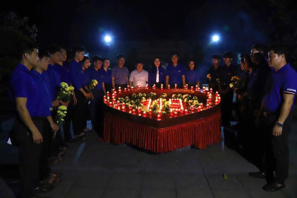 Tuổi trẻ Hà Tĩnh bày tỏ lòng biết ơn công lao to lớn của cố Tổng Bí thư Hà Huy Tập.