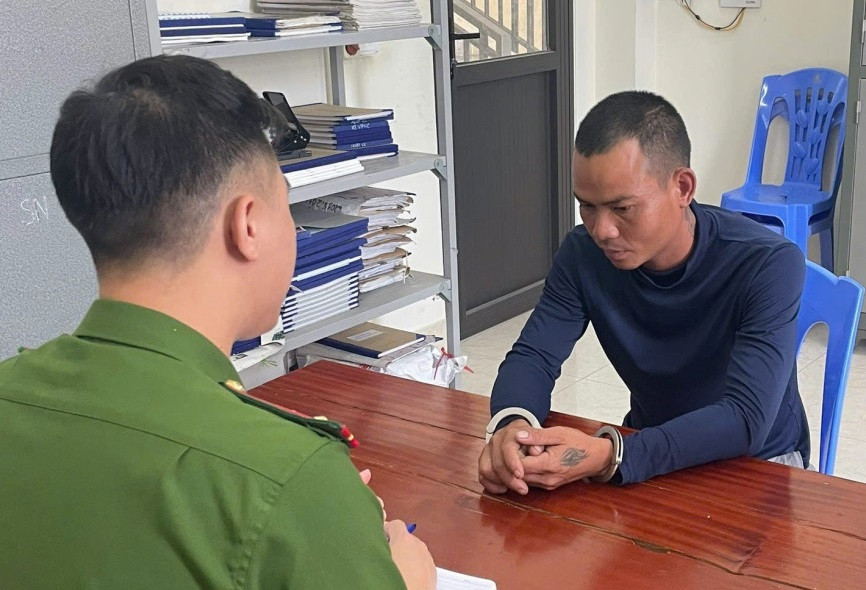 Nguyễn Văn Hào tại cơ quan điều tra. Nguyễn Văn Hào tại cơ quan điều tra.