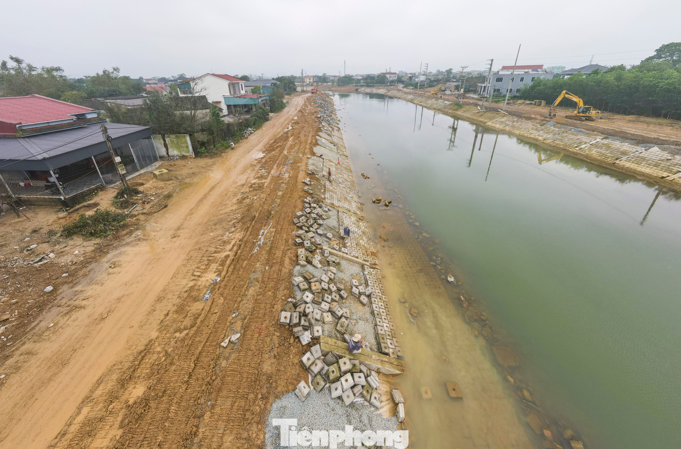 Công trình có chiều dài hai bên bờ sông hơn 3km nối từ cầu sông Trí (phường Hưng Trí, thị xã Kỳ Anh) tới khu vực chợ Cầu (thuộc xã Kỳ Châu, huyện Kỳ Anh).