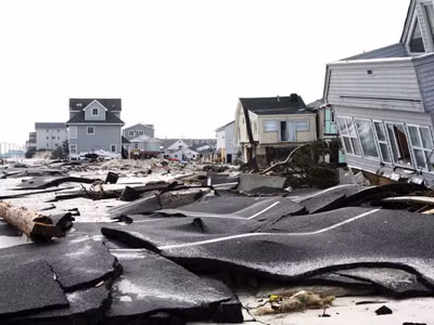 Bão Sandy tàn phá bang New Jersey (Mỹ) sau khi quét qua Haiti, Cuba…. Ảnh: Governors Office