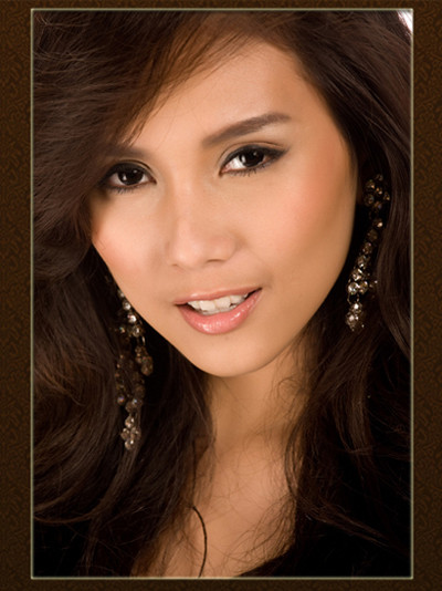 Ngay khi đặt chân tới Bahamas, Hoàng Yến và 83 thí sinh đã có những buổi làm việc đầu tiên với nhiếp ảnh gia...