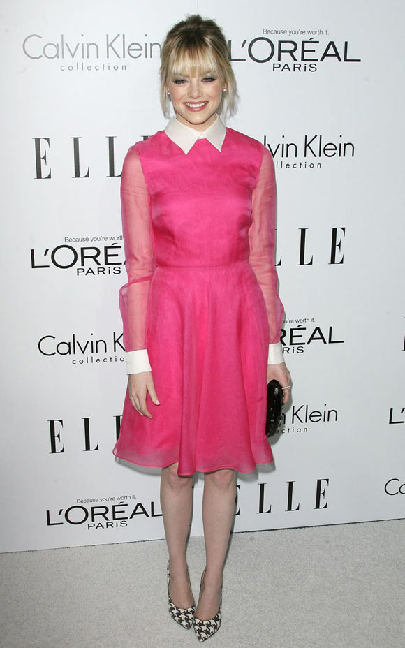 Emma Stone chưa bao giờ bị liệt tên vào top mặc xấu. Với phong độ ổn định, Emma là nghệ sỹ có gu thời trang nhất.