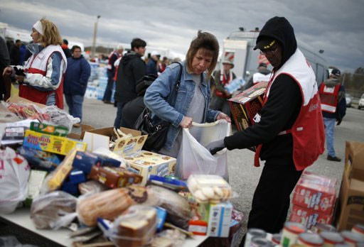 Số tiền hai ứng viên tổng thống Mỹ quyên góp được trong chiến dịch tranh cử có thể đổi lại với nhiều hoạt động phục vụ cho cuộc sống nhân dân