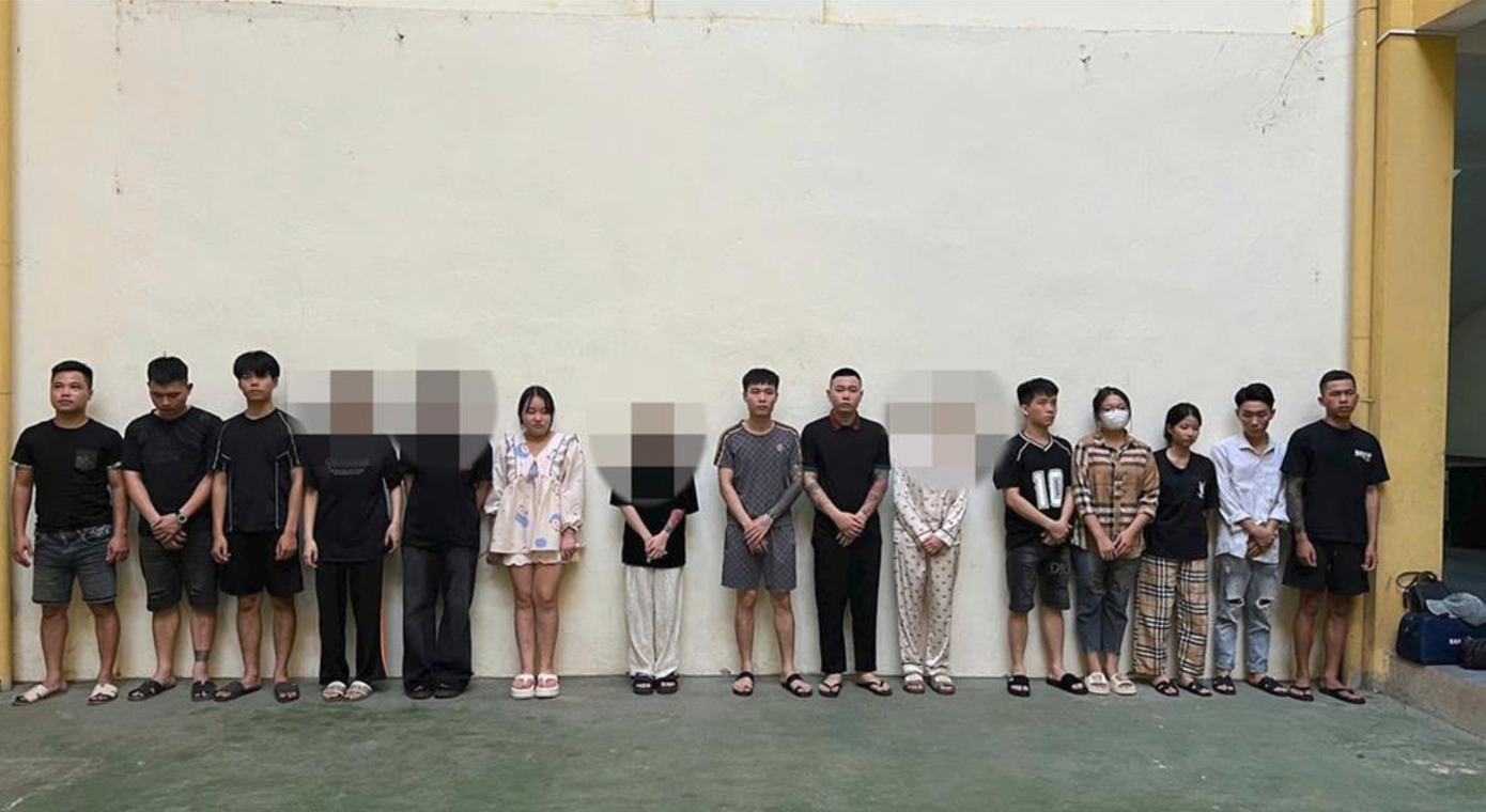 Các đối tượng trong nhóm lừa đảo.