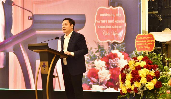 Viện trưởng Viện Khoa học Giáo dục Việt Nam Lê Anh Vinh phát biểu khai mạc hội thảo