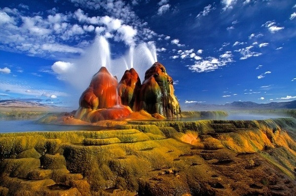 Chiêm ngưỡng 'vòi phun thiên nhiên' cầu vồng tuyệt đẹp ảnh 8