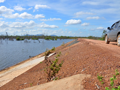 Ông Lương lo ngại đập thủy lợi 739 sẽ bị vỡ