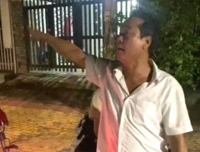 Ông Lê Quang Trung - người có hành vi chống người thi hành công vụ (ảnh cắt từ clip). Ông Lê Quang Trung - người có hành vi chống người thi hành công vụ (ảnh cắt từ clip).