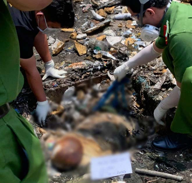 Công an khám nghiệm hiện trường Công an khám nghiệm hiện trường