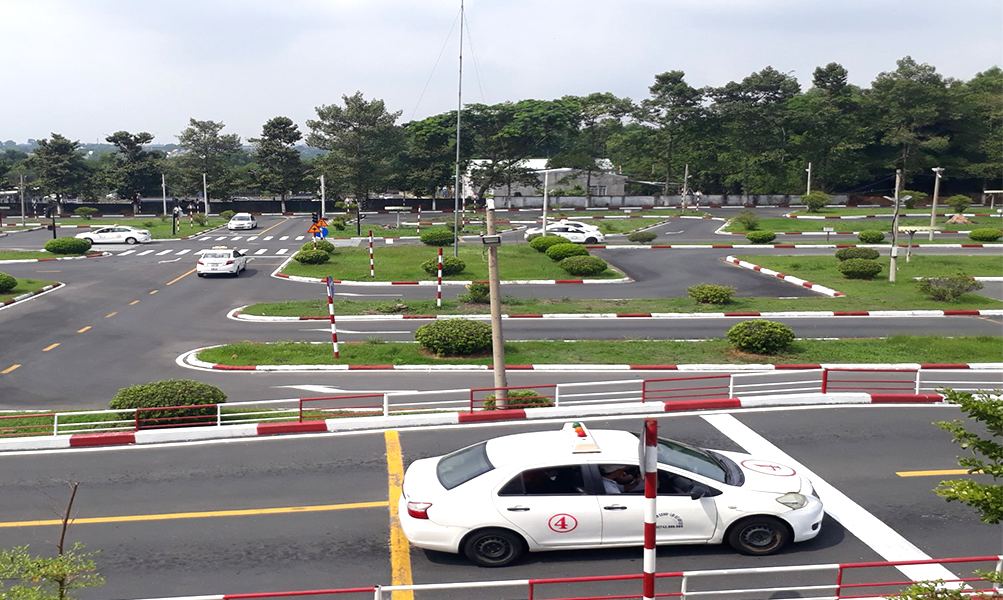 Một cơ sở sát hạch lái xe tại Bình Dương