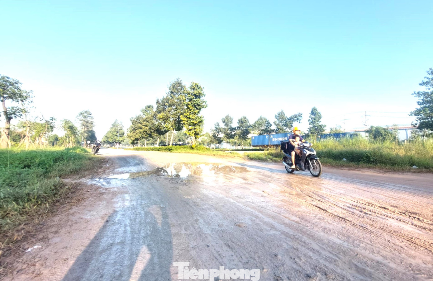 Theo kế hoạch, Bình Dương dự kiến khởi công dự án đường Vành đai 4 TPHCM trong quý 4/2024. Để phục vụ cho việc triển khai dự án, UBND huyện Bắc Tân Uyên đã chuẩn bị quỹ đất sạch. Trong ảnh là điểm cuối của đường NE2. Theo kế hoạch, Bình Dương dự kiến khởi công dự án đường Vành đai 4 TPHCM trong quý 4/2024. Để phục vụ cho việc triển khai dự án, UBND huyện Bắc Tân Uyên đã chuẩn bị quỹ đất sạch. Trong ảnh là điểm cuối của đường NE2.