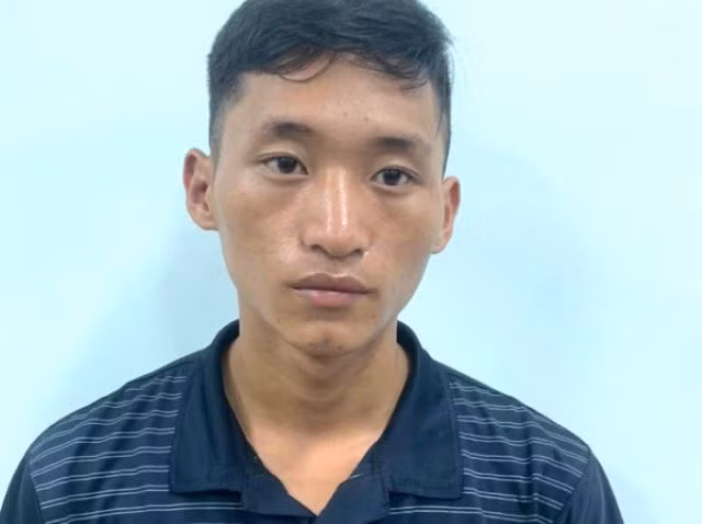Đối tượng Cừ Mí Pó tại cơ quan công an