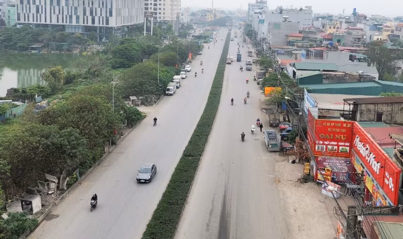 UBND quận Hoàng Mai đang phối hợp với UBND các phường liên quan tăng cường công tác tuyên truyền, động viên người dân bàn giao mặt bằng để dự án có thể hoàn thành vào năm 2026.
