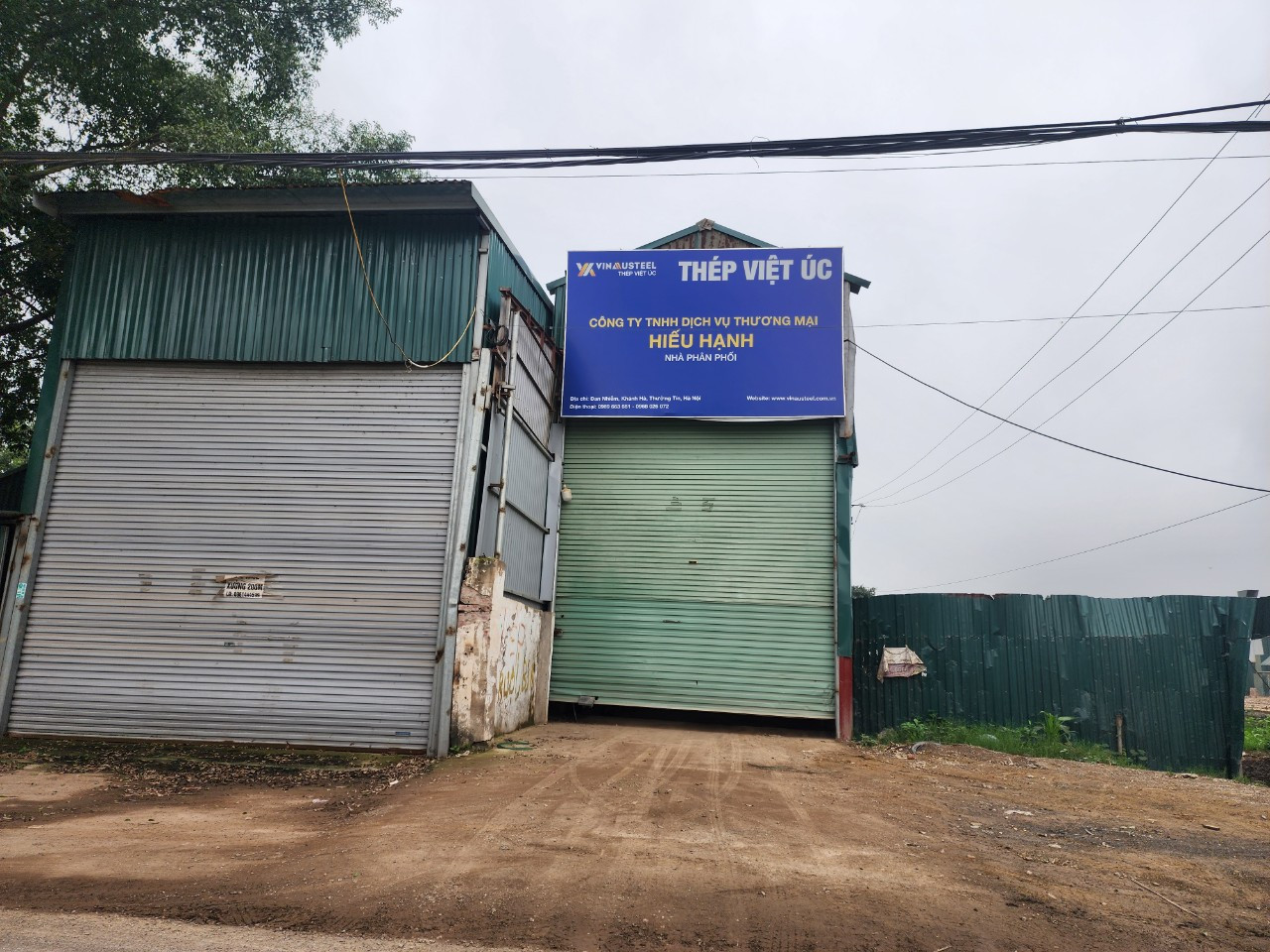 Thời gian qua, chính quyền địa phương đã tăng cường công tác vận động, tuyên truyền các gia đình tự tháo dỡ công trình vi phạm trên đất nông nghiệp. Nhiều gia đình đã nghiêm chỉnh chấp hành, nhưng cũng có gia đình không chịu thực hiện.