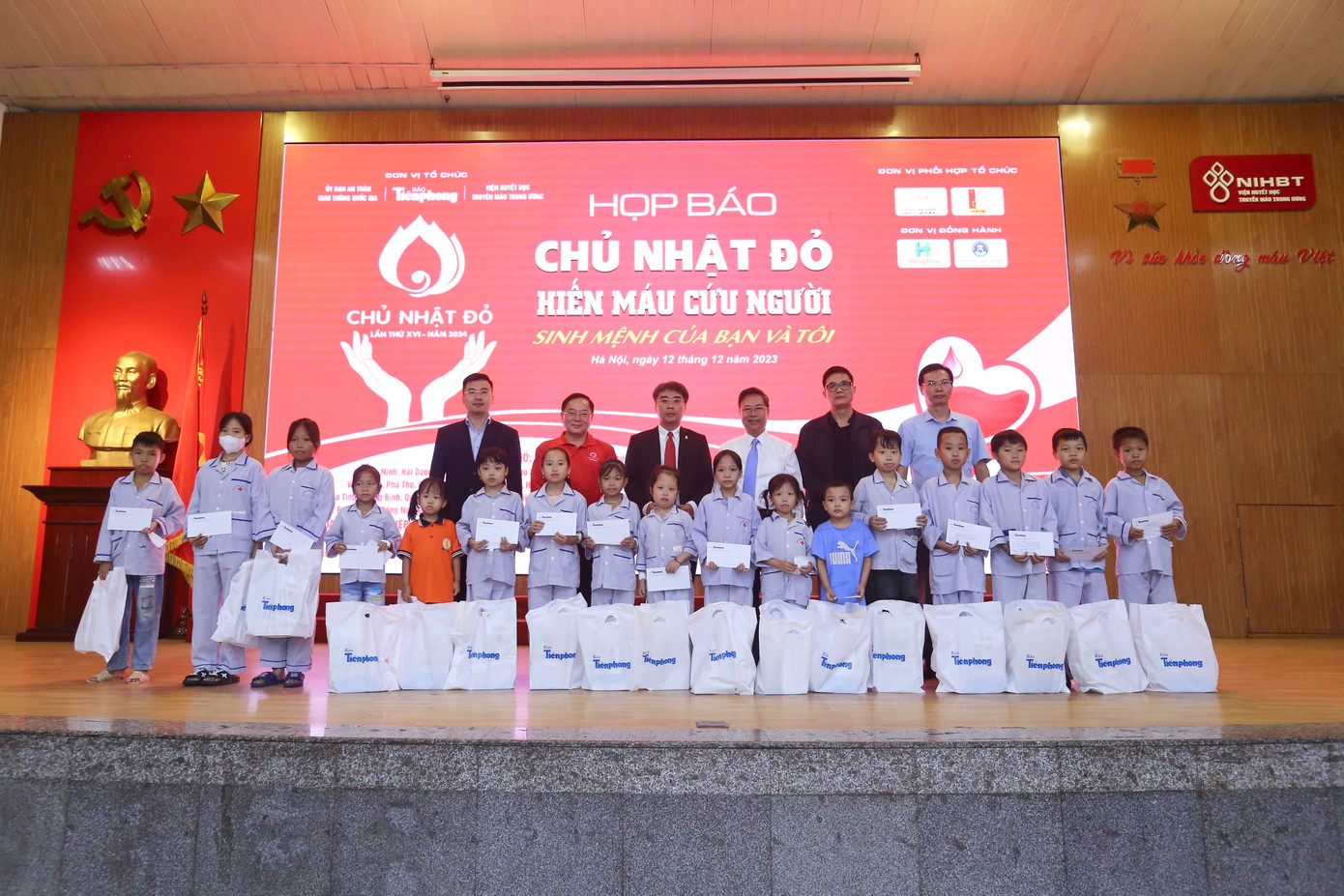 Họp báo Chủ Nhật Đỏ lần thứ XVI năm 2024 ảnh 37