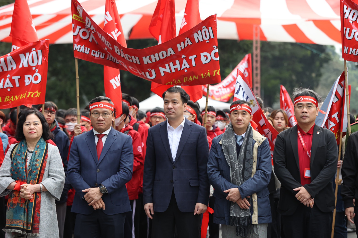 Chủ Nhật Đỏ lần thứ XVI năm 2024: Những giọt máu hồng ấm nồng Giáng sinh ảnh 15