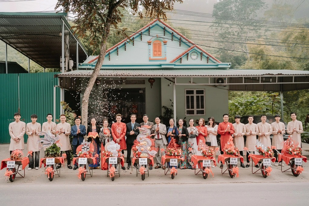 Hình ảnh trong đám hỏi của cặp đôi (Ảnh: NVCC).