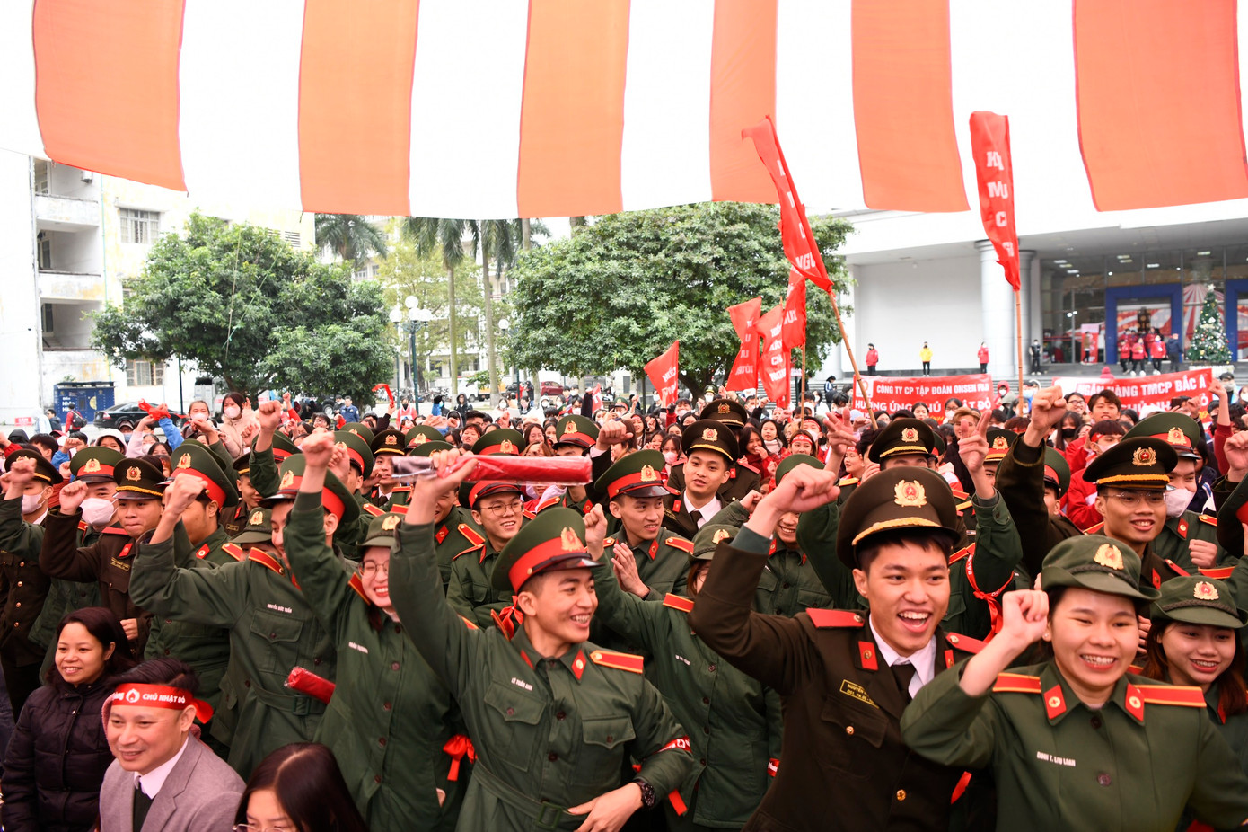 Chủ Nhật Đỏ lần thứ XVI năm 2024: Những giọt máu hồng ấm nồng Giáng sinh ảnh 61