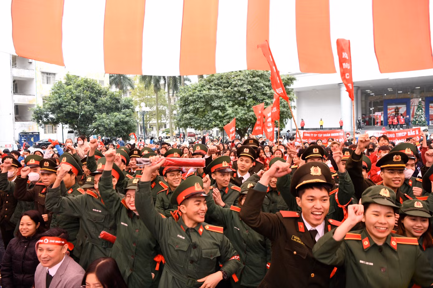 Chủ Nhật Đỏ lần thứ XVI năm 2024: Những giọt máu hồng ấm nồng Giáng sinh ảnh 61