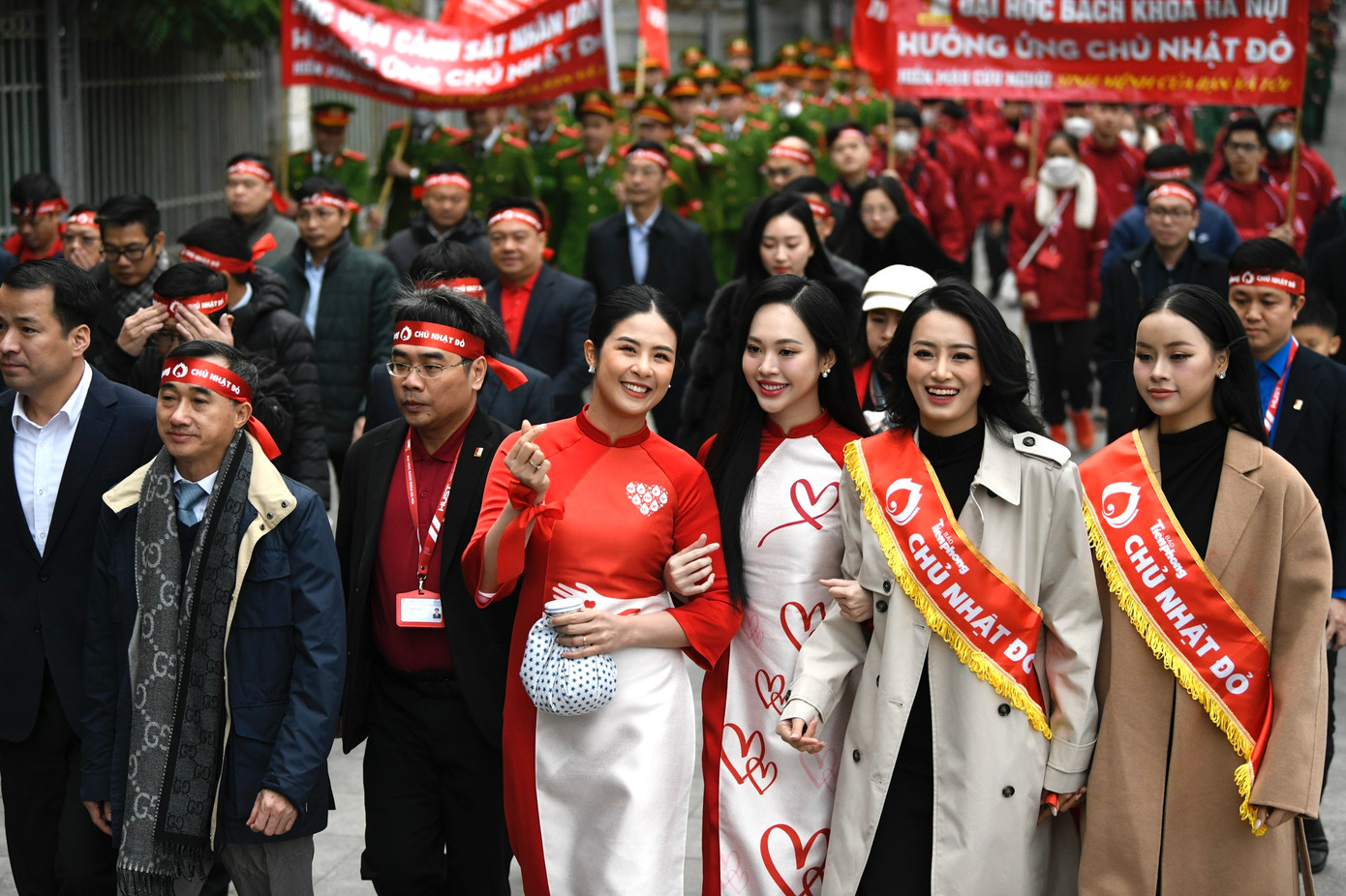 Chủ Nhật Đỏ lần thứ XVI năm 2024: Những giọt máu hồng ấm nồng Giáng sinh ảnh 33