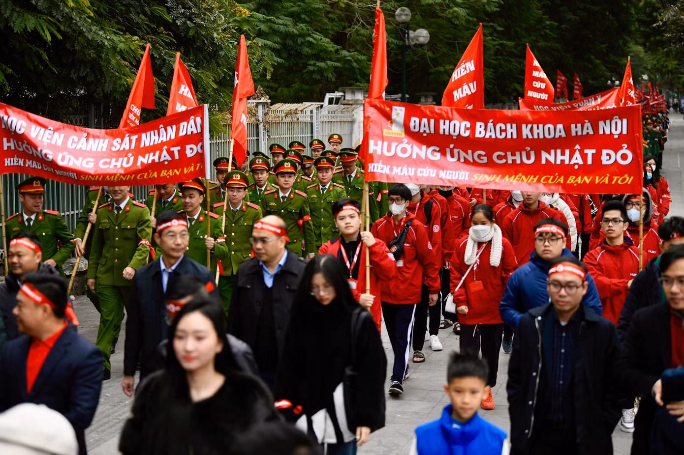 Chủ Nhật Đỏ lần thứ XVI năm 2024: Những giọt máu hồng ấm nồng Giáng sinh ảnh 29