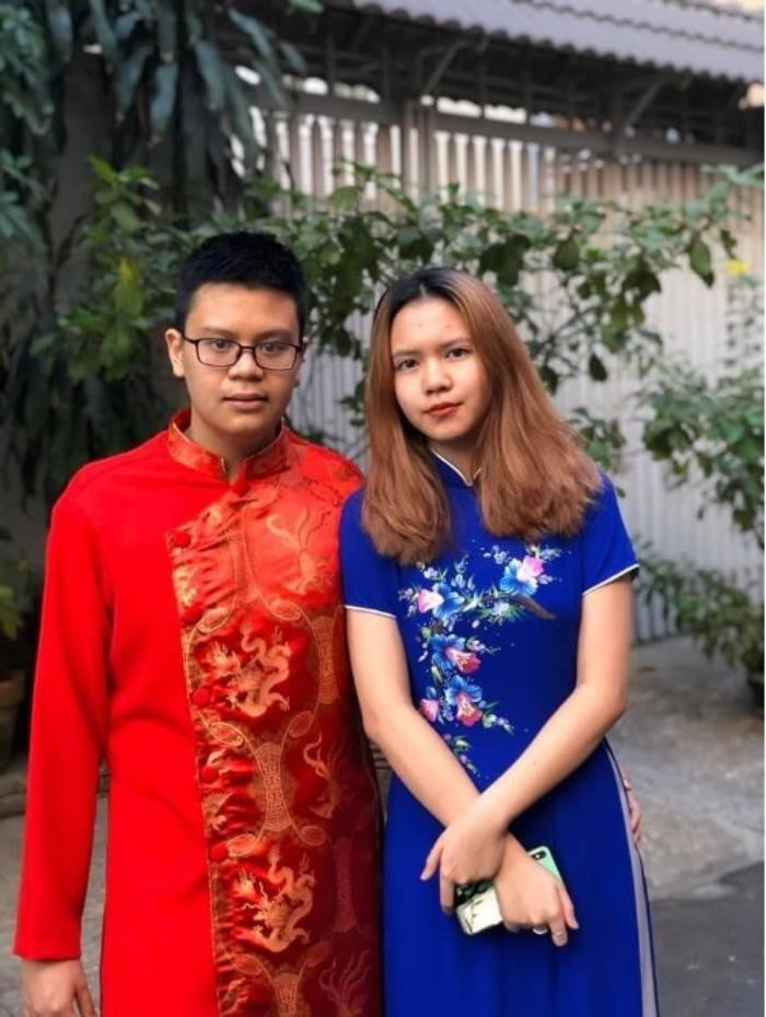 Sandy và anh trai Ryan. Sandy và anh trai Ryan.