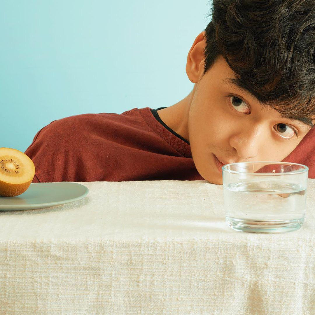 Ben Phạm có một sự tổng hòa và cân bằng đáng ngạc nhiên. Ben Phạm có một sự tổng hòa và cân bằng đáng ngạc nhiên.