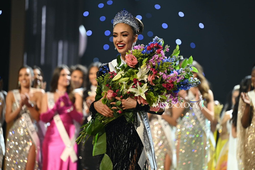 Miss Universe lần thứ 71 R’Bonney Gabriel vốn là Miss USA 2022. Miss Universe lần thứ 71 R’Bonney Gabriel vốn là Miss USA 2022.