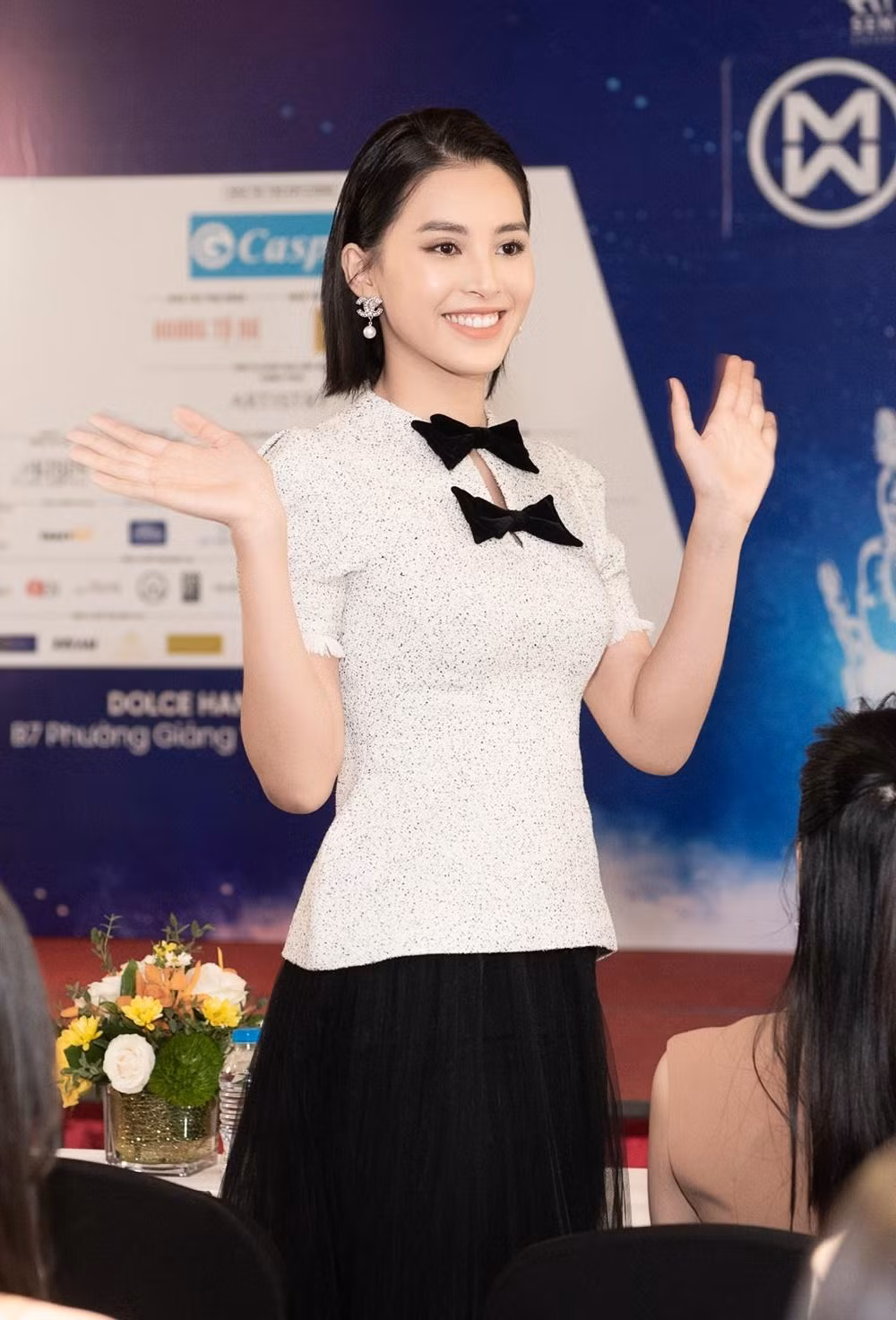 Hoa hậu Tiểu Vy