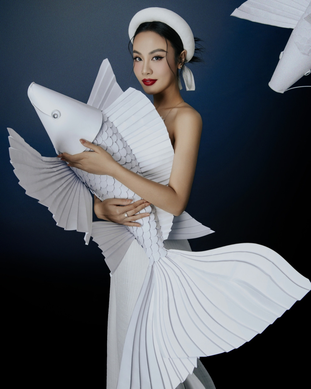 Á hậu 1 Hoa hậu Hoàn vũ Việt Nam 2022 Lê Thảo Nhi và Á hậu 2 Huỳnh Phạm Thủy Tiên. Á hậu 1 Hoa hậu Hoàn vũ Việt Nam 2022 Lê Thảo Nhi và Á hậu 2 Huỳnh Phạm Thủy Tiên.