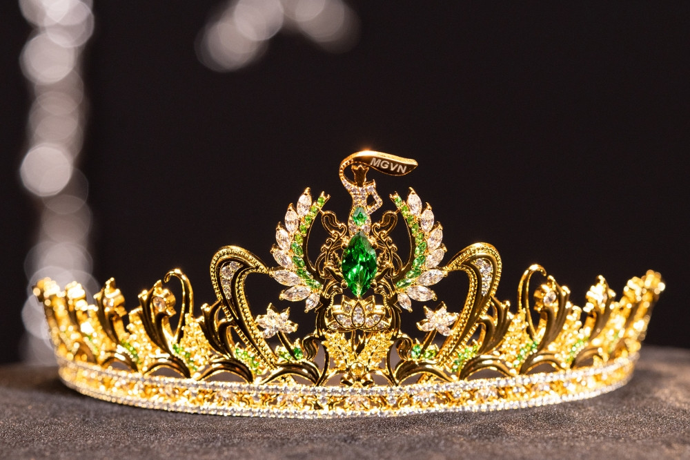 Tiara dành cho Á hậu 4. Tiara dành cho Á hậu 4.