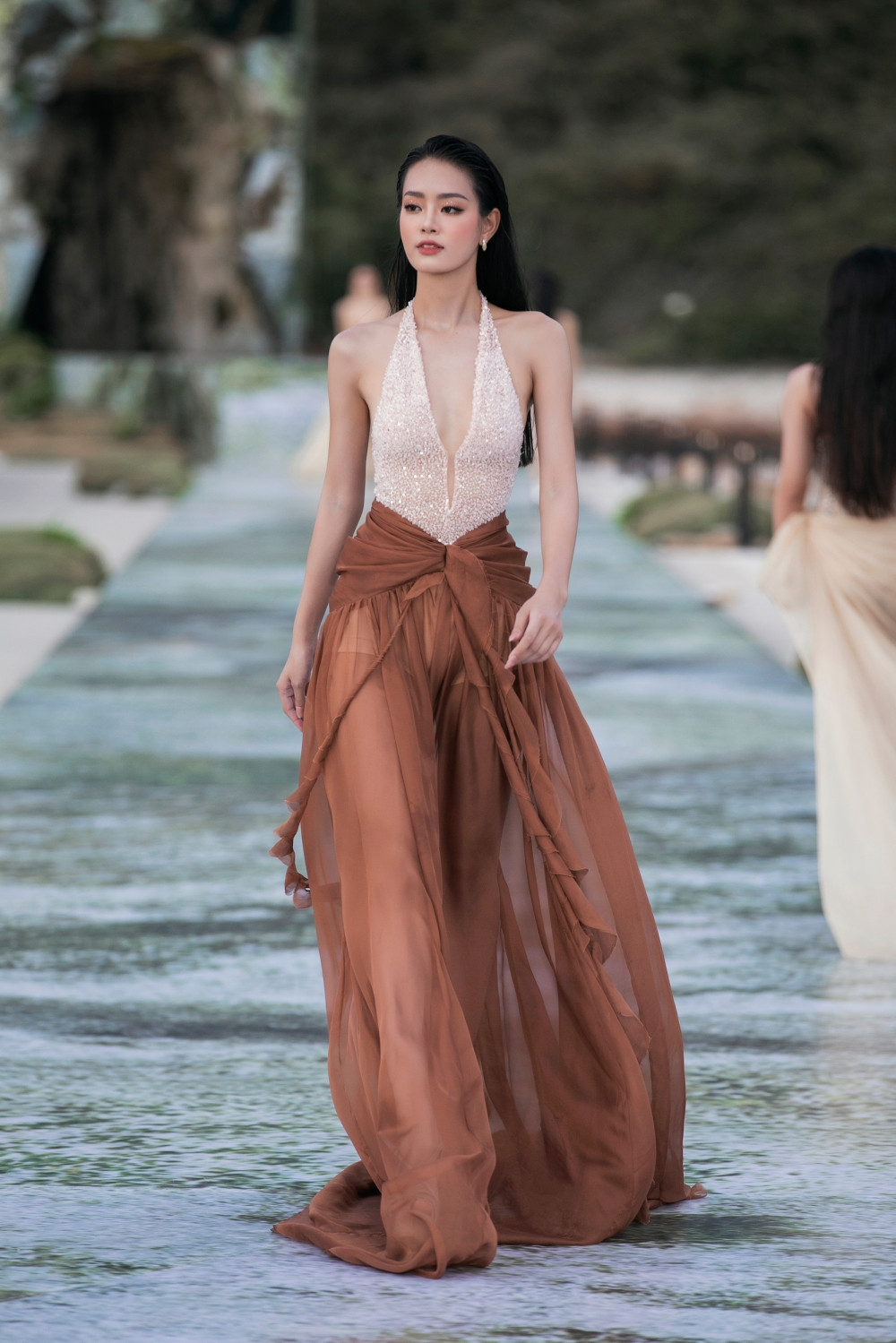 Thí sinh Bùi Khánh Linh Thí sinh Bùi Khánh Linh